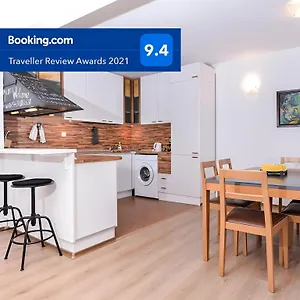 דירה Eleganto - 2bd Stylish By Flat Mаnager, סופיה